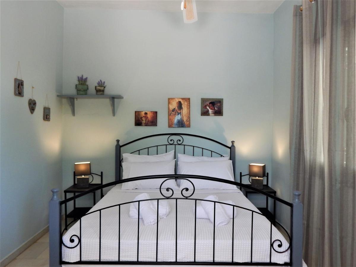 Ninemia Country House Vromonerion Ngoại thất bức ảnh