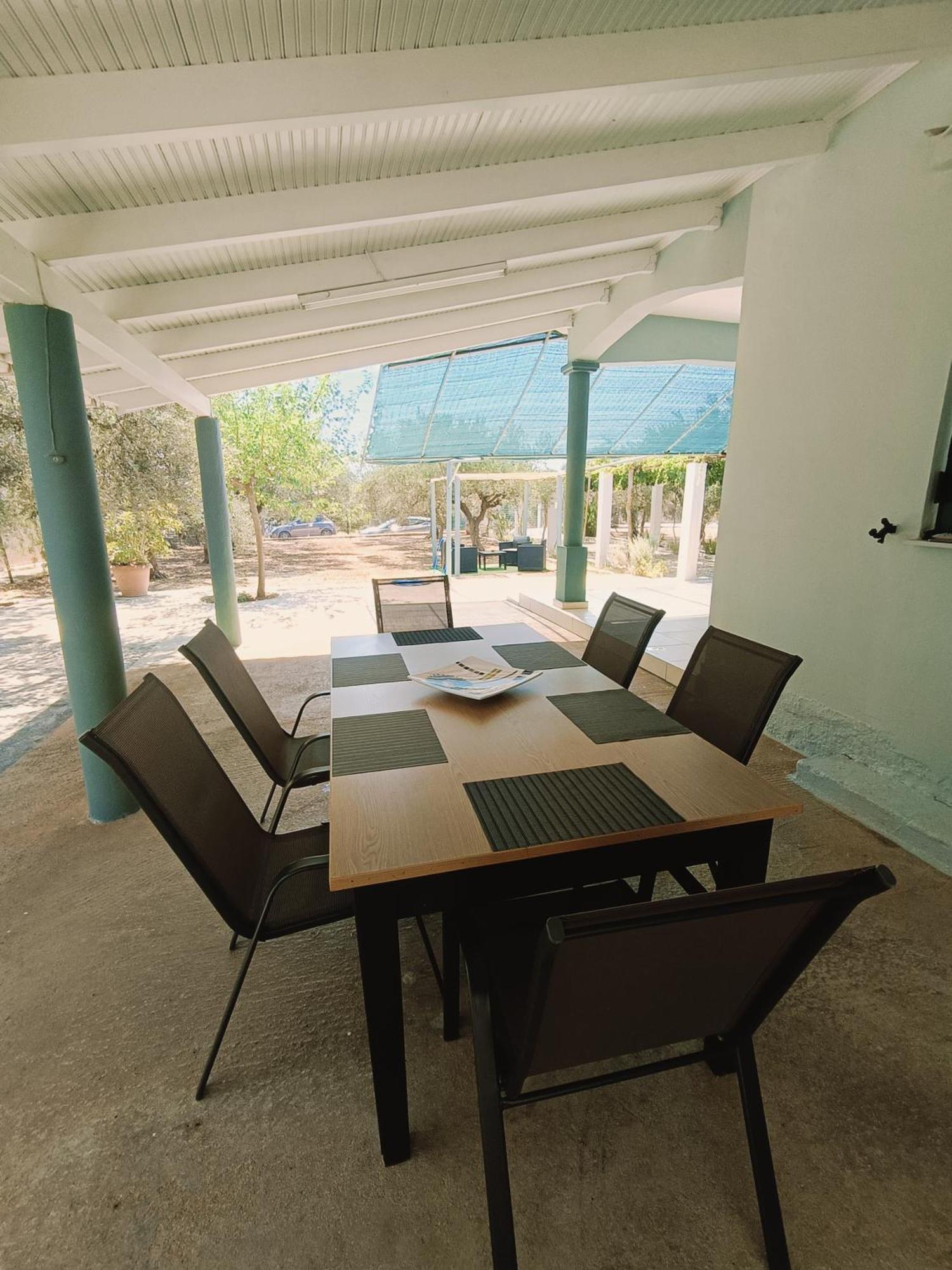 Ninemia Country House Vromonerion Ngoại thất bức ảnh